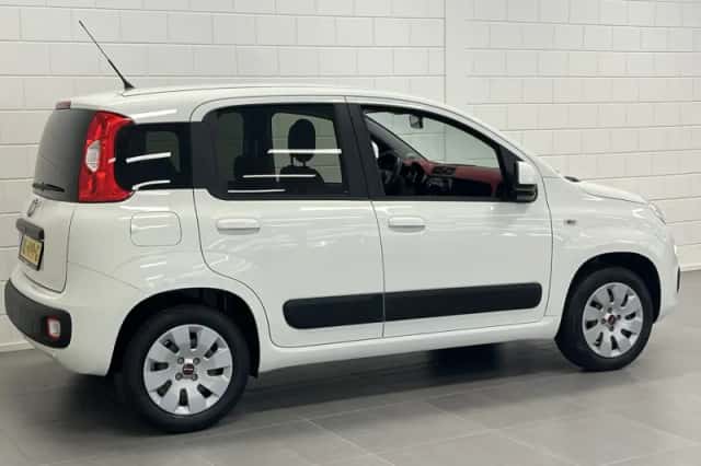 Fiat Panda (2016) thumbnail 4