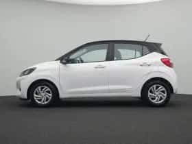 Hyundai i10 (2023) thumbnail 4