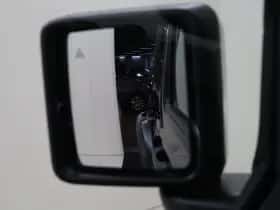 Jeep Wrangler (2023) thumbnail 27