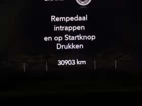 Jeep Wrangler (2023) thumbnail 9