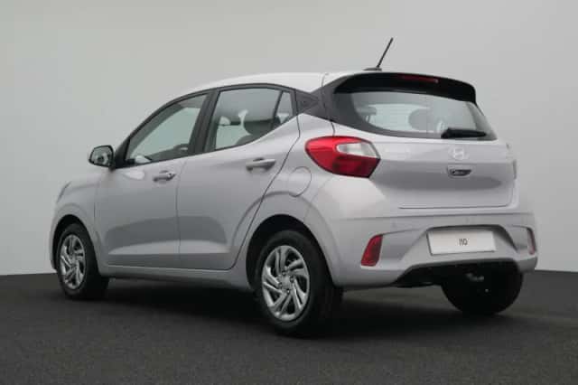 Hyundai i10 (2024) thumbnail 4