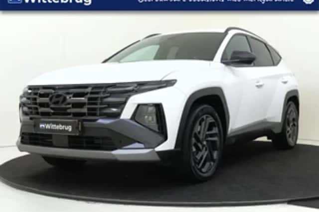 Hyundai Tucson (2025) thumbnail 1