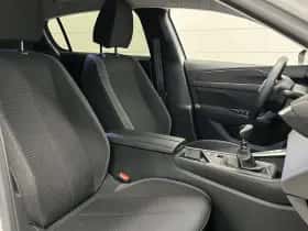 Peugeot 308 (2022) thumbnail 16