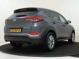 Hyundai Tucson (2017) thumbnail 11