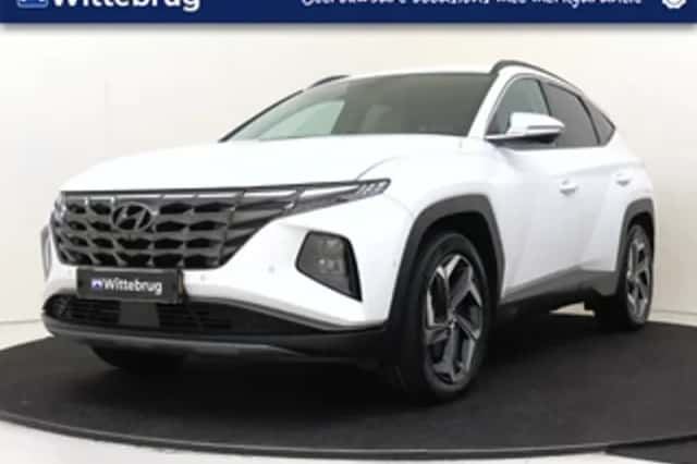 Hyundai Tucson (2023) thumbnail 1
