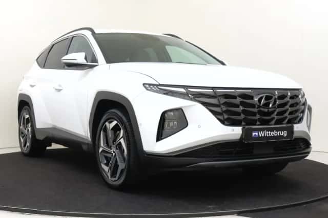 Hyundai Tucson (2023) thumbnail 3