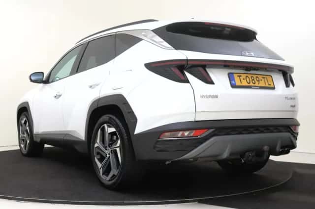 Hyundai Tucson (2023) thumbnail 4