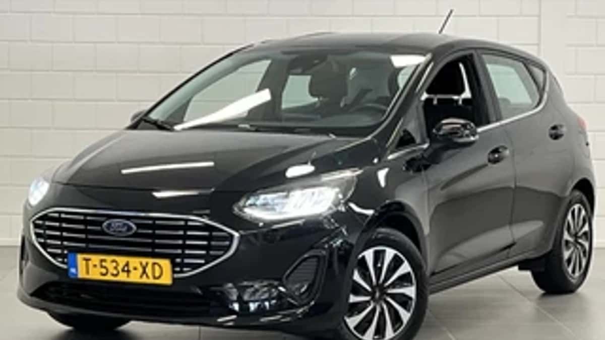 Ford Fiesta (2023) — foto 1