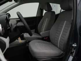 Hyundai i10 (2024) thumbnail 11