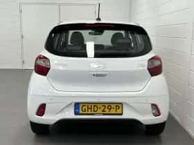Hyundai i10 (2024) thumbnail 32