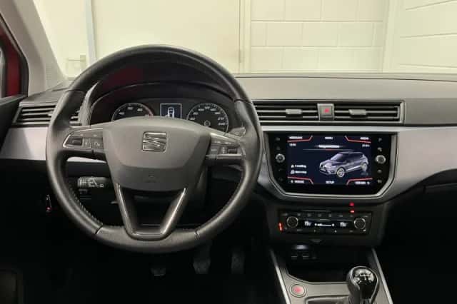SEAT Arona (2020) thumbnail 5