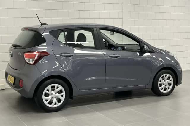 Hyundai i10 (2019) thumbnail 4