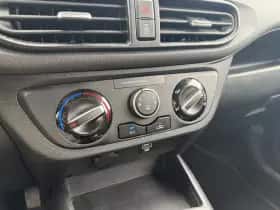 Hyundai i10 (2021) thumbnail 18