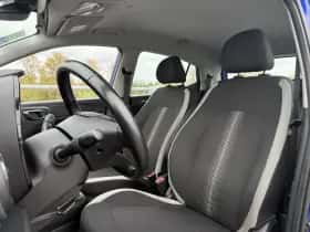 Hyundai i10 (2021) thumbnail 8