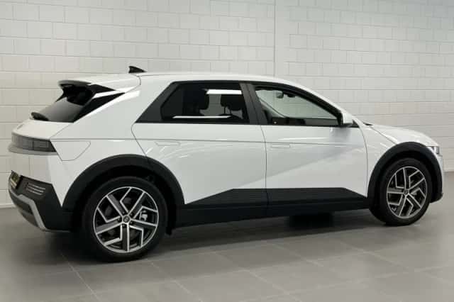 Hyundai Ioniq 5 (2026) thumbnail 4