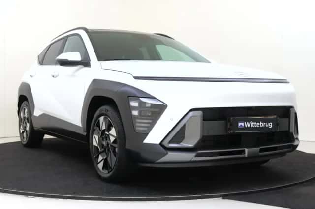 Hyundai Kona (2025) thumbnail 3
