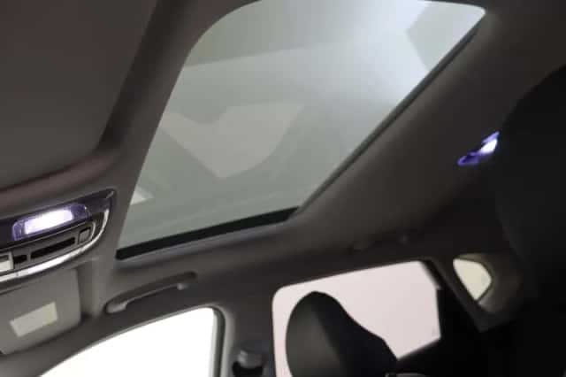 Hyundai Kona (2025) thumbnail 6