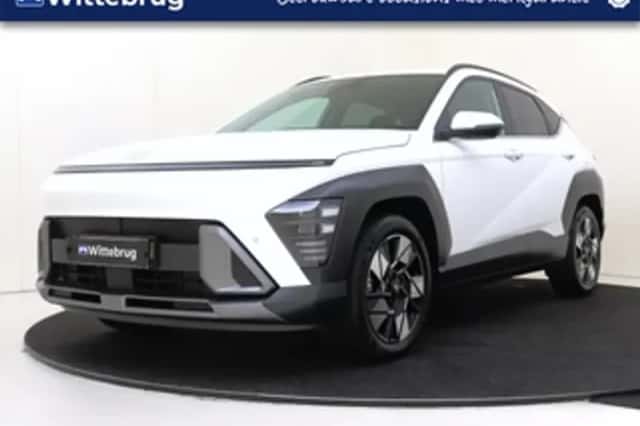 Hyundai Kona (2025) thumbnail 1