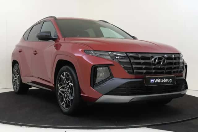 Hyundai Tucson (2023) thumbnail 3
