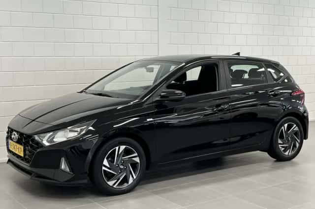Hyundai i20 (2022) thumbnail 3