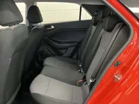 Hyundai i20 (2020) thumbnail 28