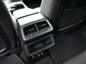 Audi e-tron (2020) thumbnail 7