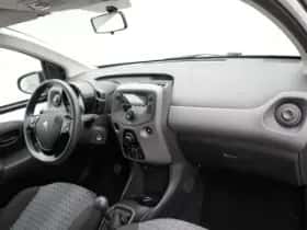 Peugeot 108 (2021) thumbnail 19