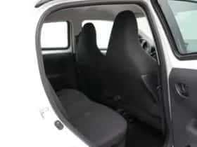 Peugeot 108 (2021) thumbnail 20