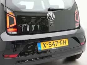 Volkswagen Up! (2023) thumbnail 21