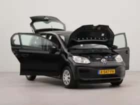 Volkswagen Up! (2023) thumbnail 35