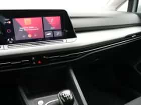 Volkswagen Golf (2021) thumbnail 21