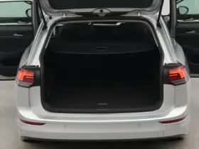 Volkswagen Golf (2021) thumbnail 40