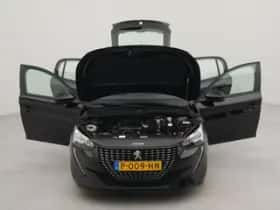 Peugeot 208 (2022) thumbnail 17