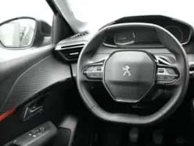 Peugeot 208 (2022) thumbnail 6