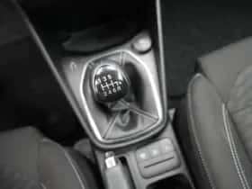 Ford Fiesta (2022) thumbnail 9