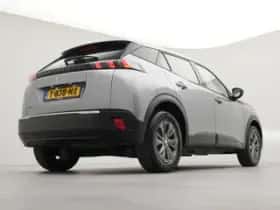 Peugeot e-2008 (2023) thumbnail 11