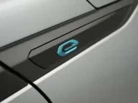 Peugeot e-2008 (2023) thumbnail 32