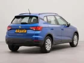 SEAT Arona (2023) thumbnail 2