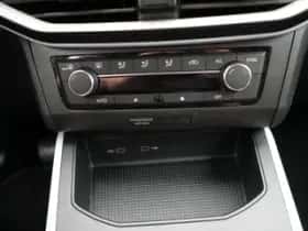 SEAT Arona (2023) thumbnail 13