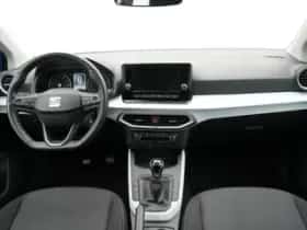 SEAT Arona (2023) thumbnail 5