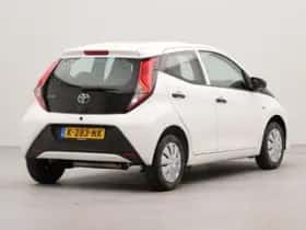 Toyota Aygo (2020) thumbnail 2