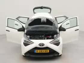 Toyota Aygo (2020) thumbnail 17