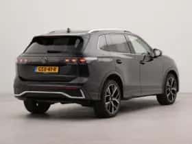 Volkswagen Tiguan (2024) thumbnail 2