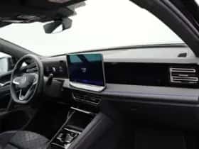 Volkswagen Tiguan (2024) thumbnail 30