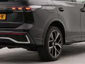 Volkswagen Tiguan (2024) thumbnail 41