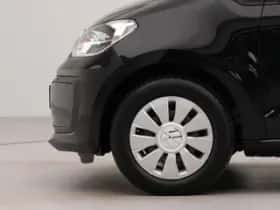 Volkswagen Up! (2022) thumbnail 34