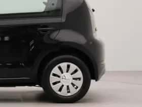 Volkswagen Up! (2022) thumbnail 35