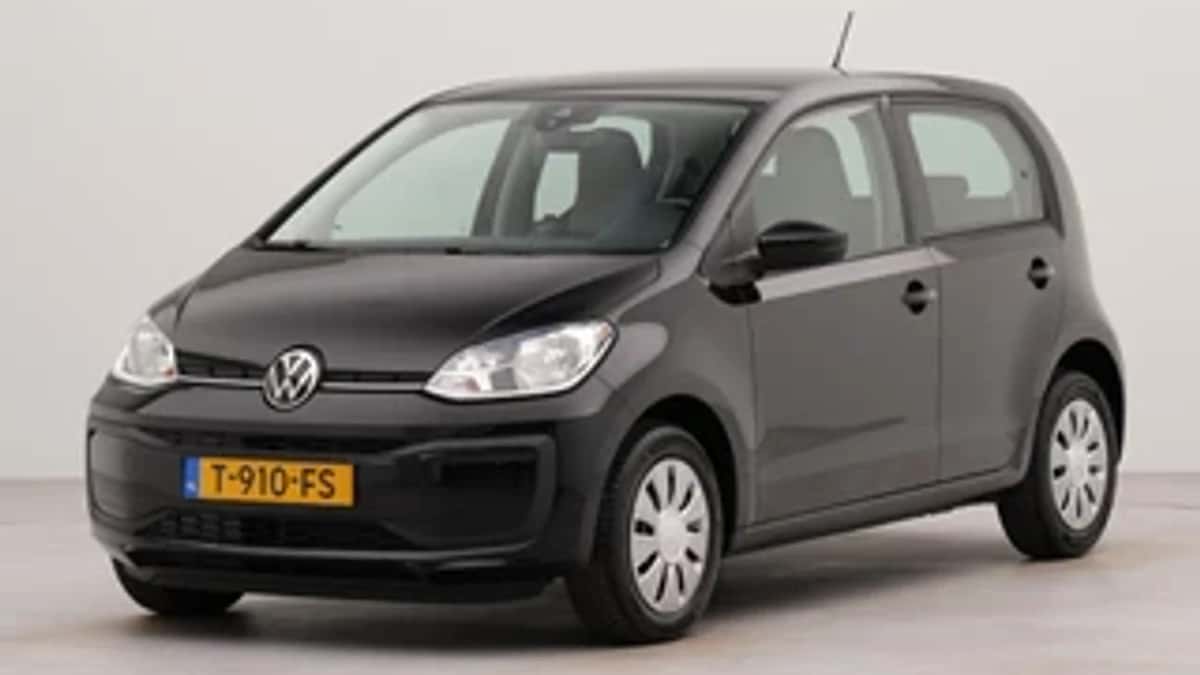 Volkswagen Up! (2023) — foto 1