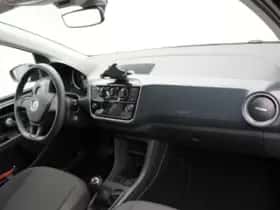 Volkswagen Up! (2023) thumbnail 19