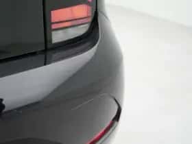 Volkswagen Up! (2023) thumbnail 24
